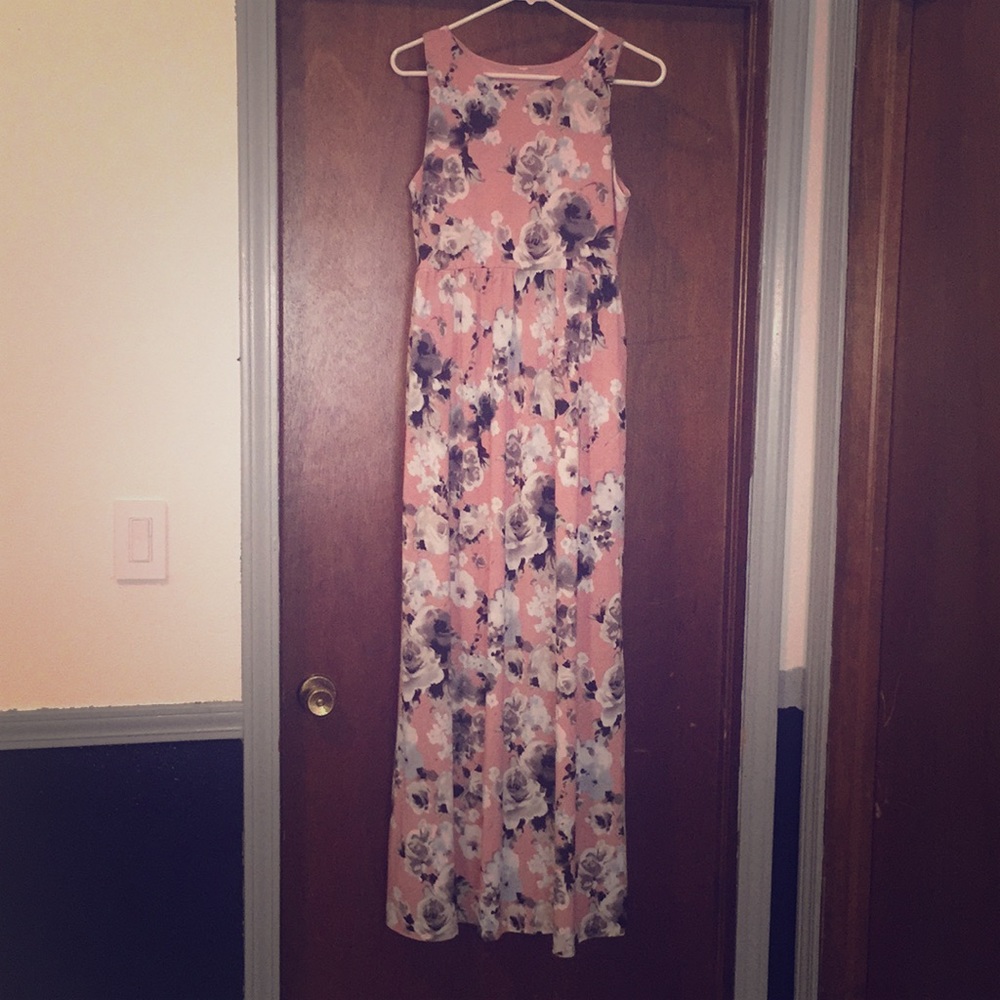 Women's Maternity Pink Blush Dress Size M